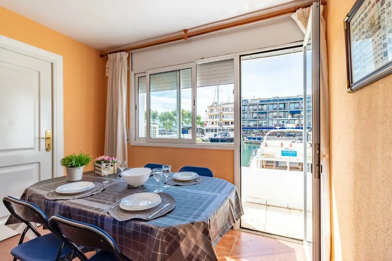 Goldhome - Salins Empuriabrava 0*,  Spagna